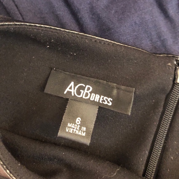 Little Black dress - Picture 3 of 3